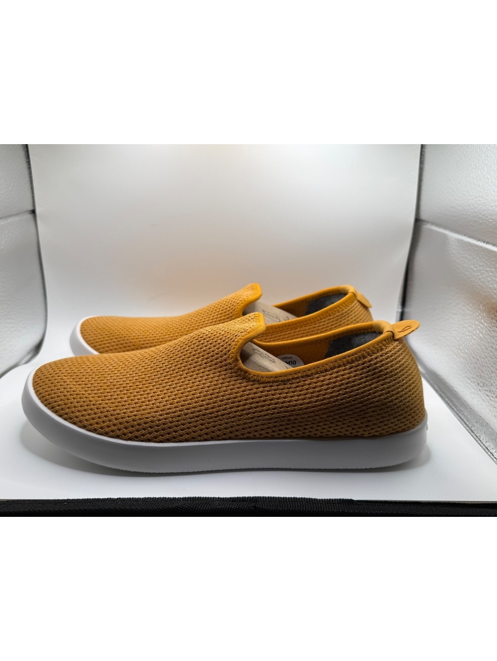 Allbirds Men’s 10 Tree Lounger in Lux Honey
